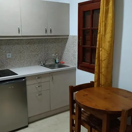 Koula Aparthotel Stalida