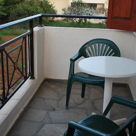 Koula Aparthotel