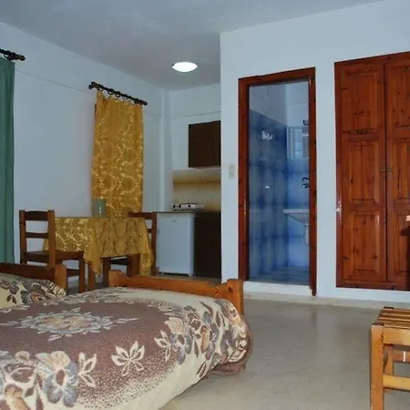 Koula Aparthotel